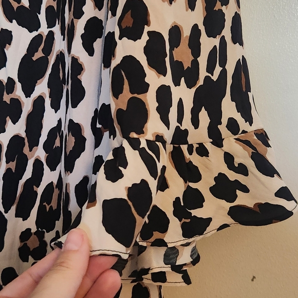Nanette Lepore Black and Tan Leopard Blouse - Picture 3 of 5